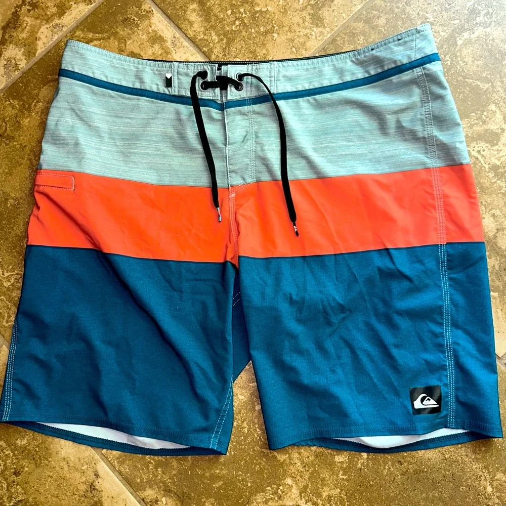Quiksilver Blue and Orange Board Shorts Quick-Dry Swimwear